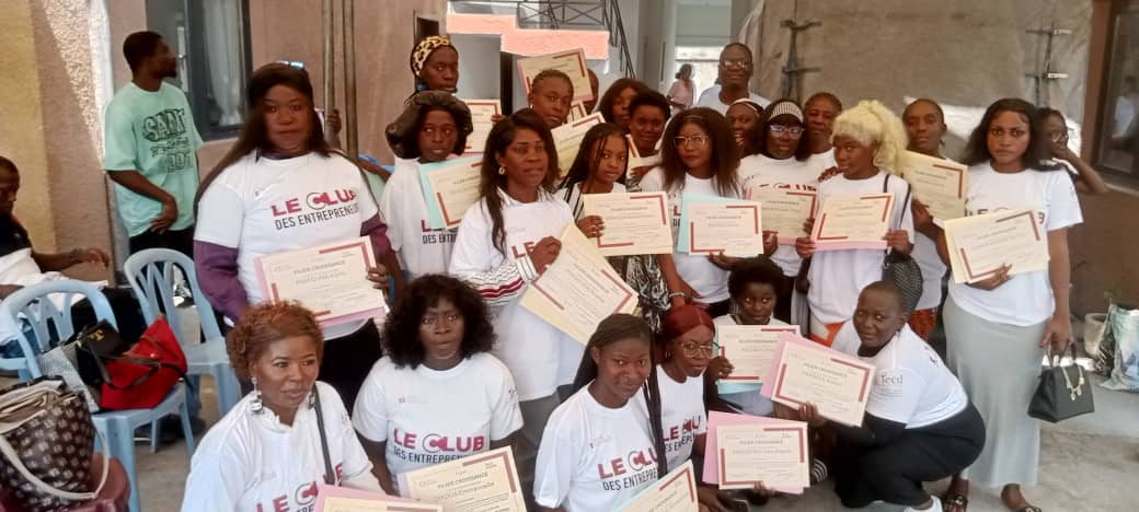 Ateliers collectifs et formations à distance